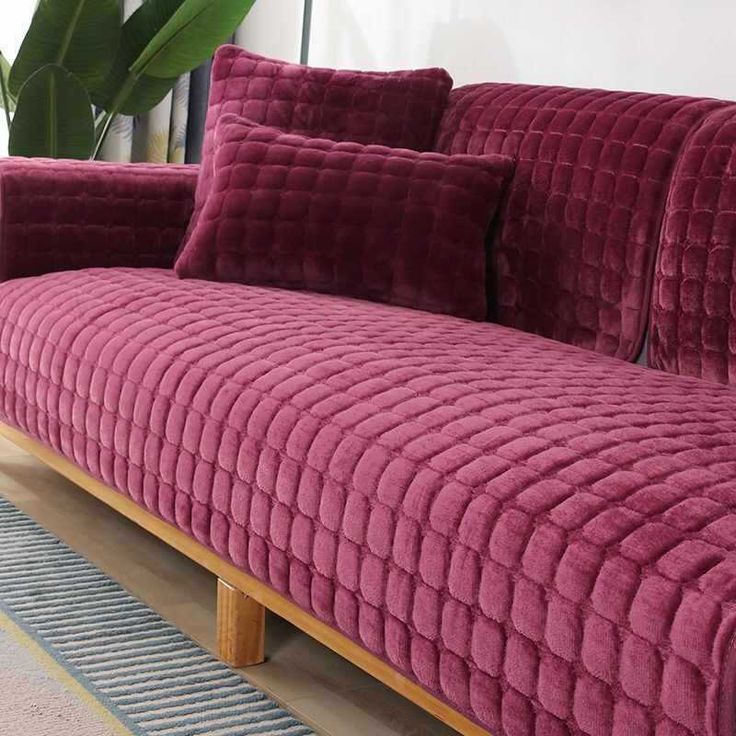 Couch Cover/Sofa Covers, Anti Slip Sofa Slipcover (Maroon)